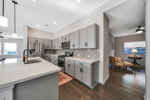 119 Thurston DR, Bastrop, TX 78602