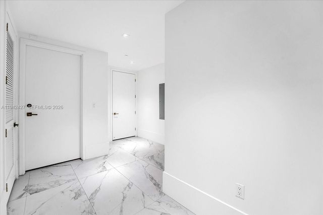 5500 E Island Estates Dr 704, Aventura, FL 33160