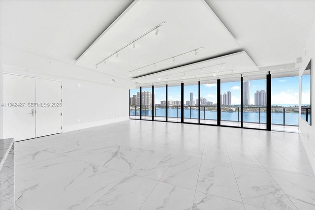 5500 E Island Estates Dr 704, Aventura, FL 33160