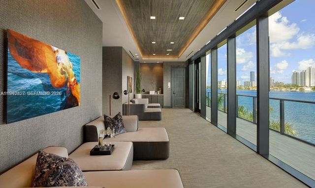 5500 E Island Estates Dr 704, Aventura, FL 33160