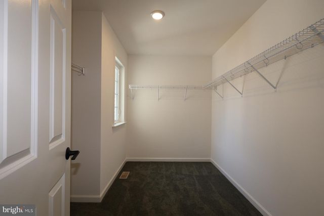 2452 SPRING WATER CIR, Lancaster, PA 17601