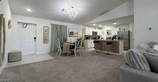 926 NE 33rd ST, Cape Coral, FL 33909