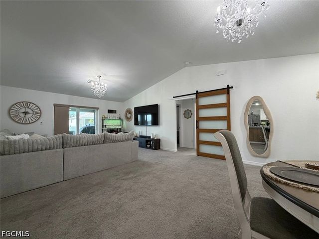 926 NE 33rd ST, Cape Coral, FL 33909