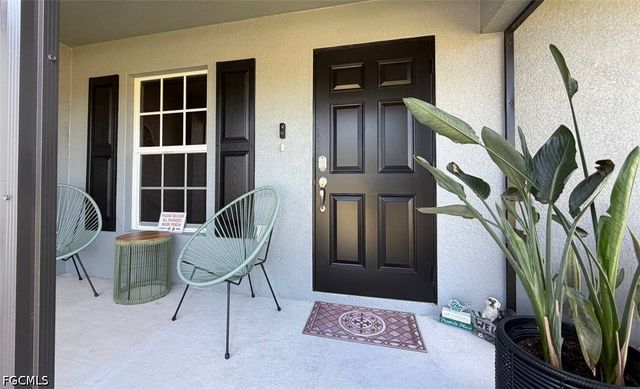 926 NE 33rd ST, Cape Coral, FL 33909