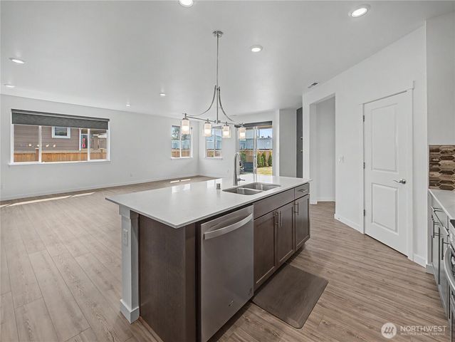 3530 Edith Avenue, Enumclaw, WA 98022