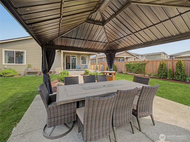 3530 Edith Avenue, Enumclaw, WA 98022