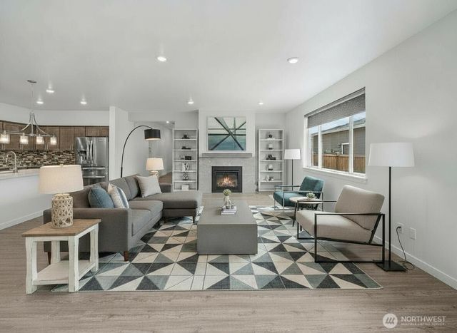3530 Edith Avenue, Enumclaw, WA 98022