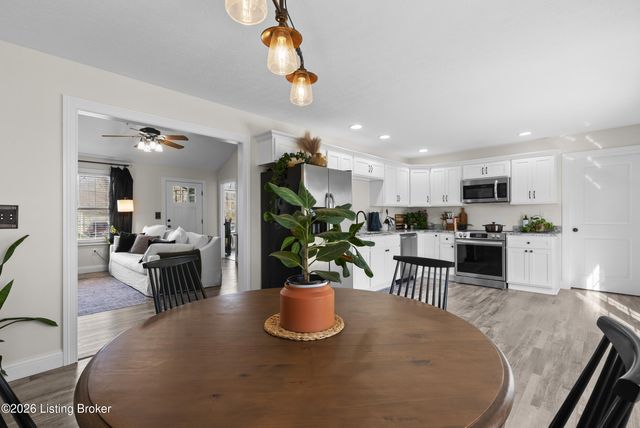 179 Evelyn Dr, Taylorsville, KY 40071