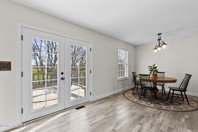 179 Evelyn Dr, Taylorsville, KY 40071