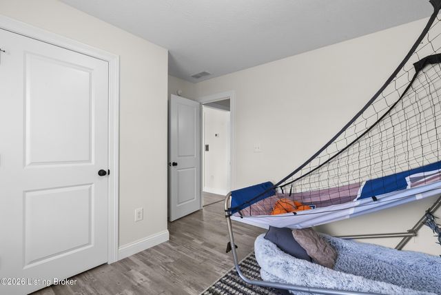 179 Evelyn Dr, Taylorsville, KY 40071