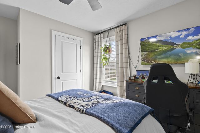 179 Evelyn Dr, Taylorsville, KY 40071