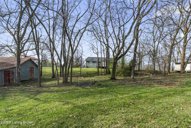 179 Evelyn Dr, Taylorsville, KY 40071