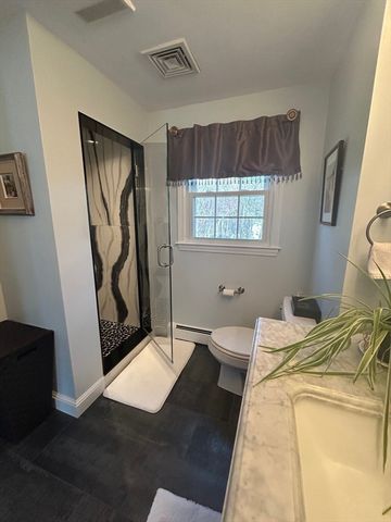 6 Barry Drive, Framingham, MA 01702