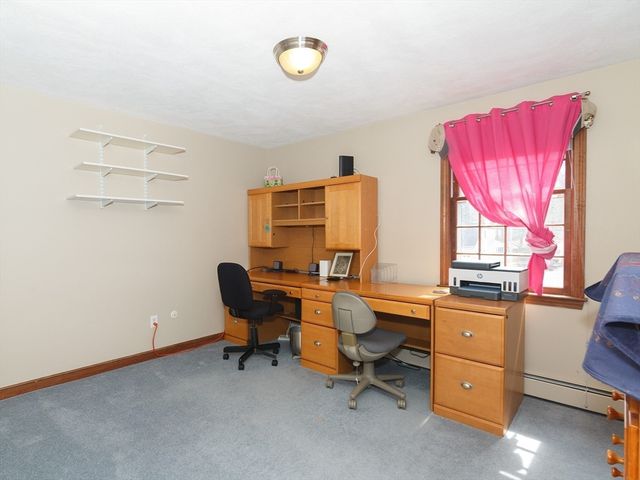 6 Barry Drive, Framingham, MA 01702