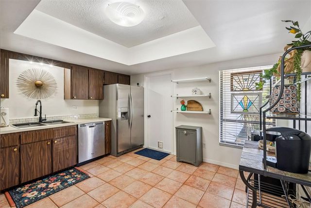 425 E ORANGE STREET, Altamonte Springs, FL 32701