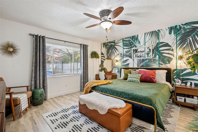 425 E ORANGE STREET, Altamonte Springs, FL 32701