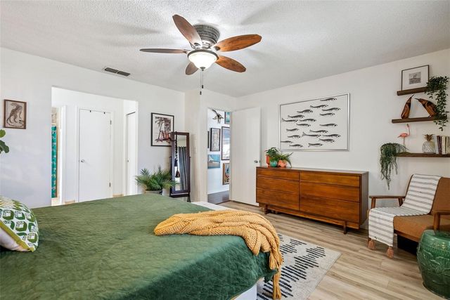 425 E ORANGE STREET, Altamonte Springs, FL 32701