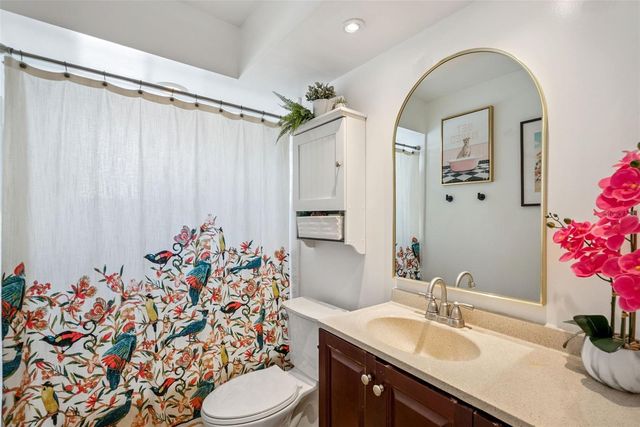 425 E ORANGE STREET, Altamonte Springs, FL 32701