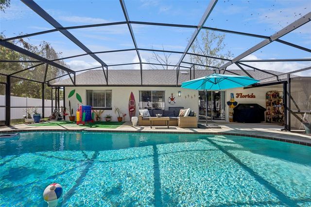 425 E ORANGE STREET, Altamonte Springs, FL 32701