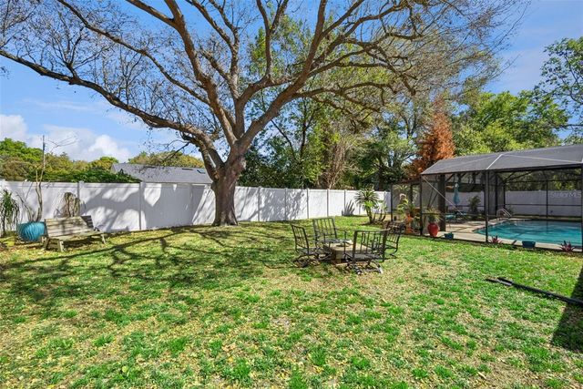 425 E ORANGE STREET, Altamonte Springs, FL 32701