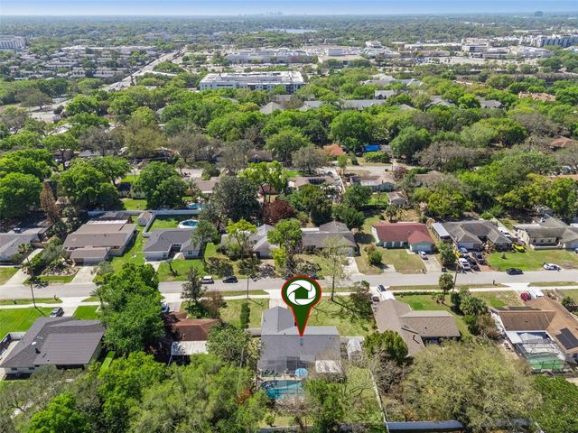 425 E ORANGE STREET, Altamonte Springs, FL 32701