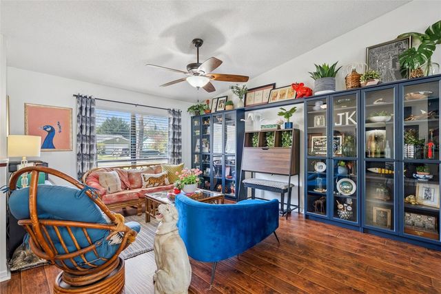 425 E ORANGE STREET, Altamonte Springs, FL 32701