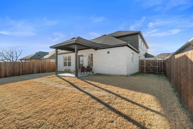 7609 Poplar Drive, Denton, TX 76226