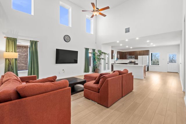 7609 Poplar Drive, Denton, TX 76226