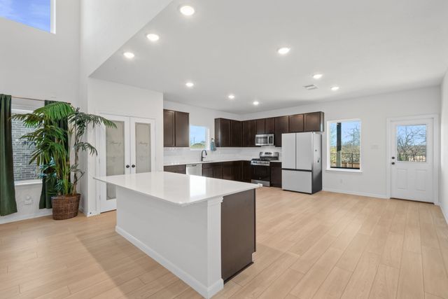 7609 Poplar Drive, Denton, TX 76226