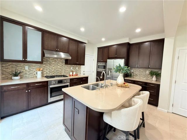 84 Jade Flower, Irvine, CA 92620