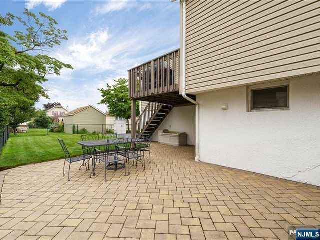 521 9th Street, Carlstadt, NJ 07072