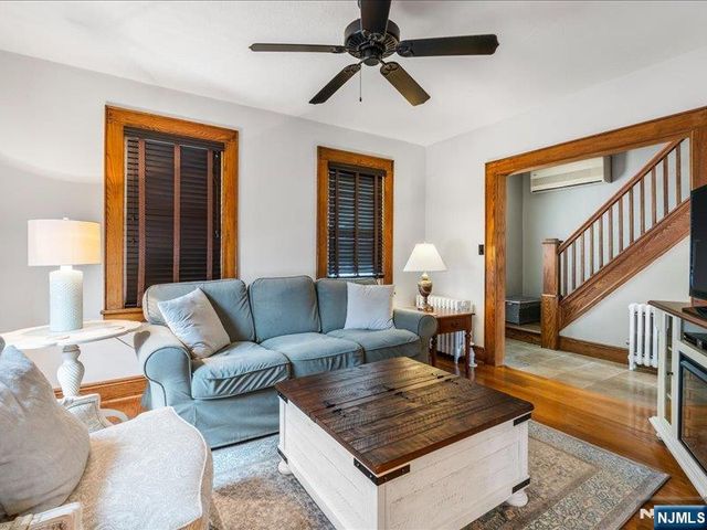 521 9th Street, Carlstadt, NJ 07072