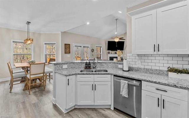 3489 Vance Street Extension, Reidsville, NC 27320