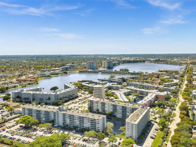 1770 NE 191st St 500-1, Miami, FL 33179