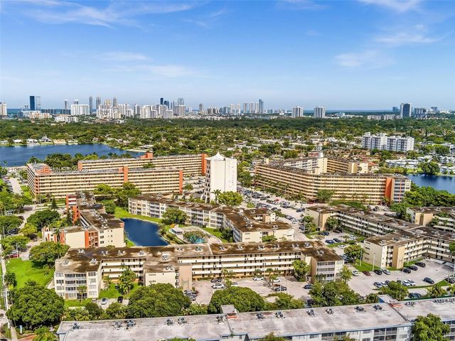 1770 NE 191st St 500-1, Miami, FL 33179