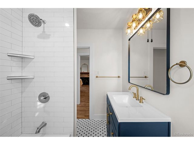 772 16th St, Boulder, CO 80302