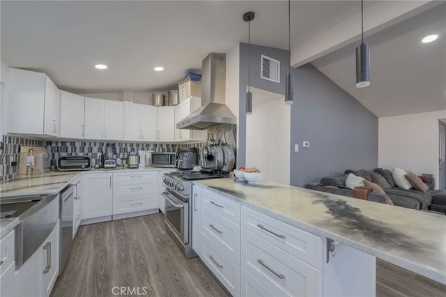 225 S Poinsettia, Orange, CA 92868