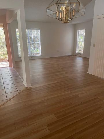 5018 SW 94TH STREET, Gainesville, FL 32608