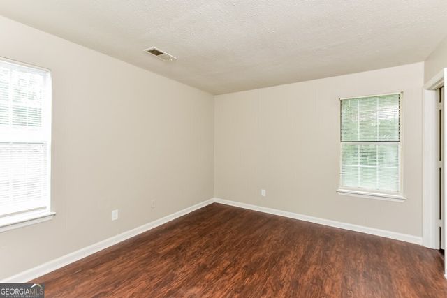 564 Crestridge Court, Stone Mountain, GA 30083