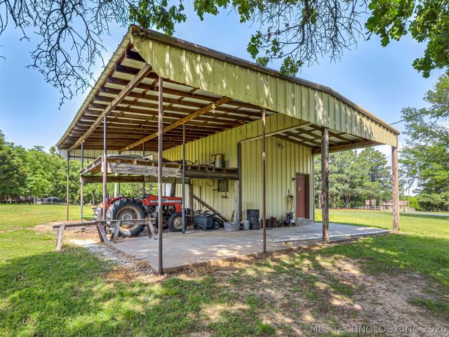 2744 W 103rd Street N, Sperry, OK 74073