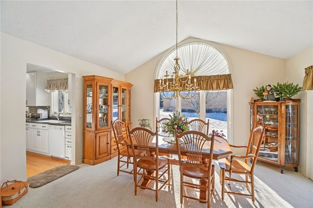 41 Margate Drive, Greece, NY 14616