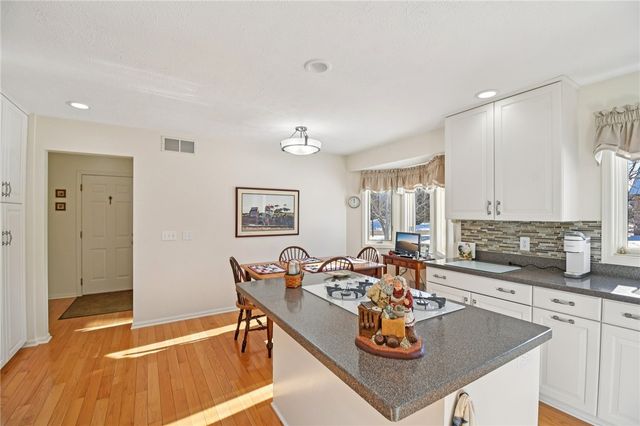 41 Margate Drive, Greece, NY 14616