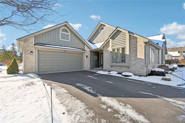 41 Margate Drive, Greece, NY 14616