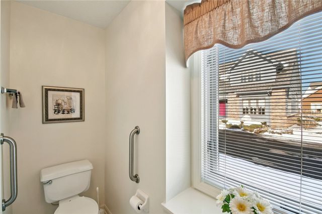 41 Margate Drive, Greece, NY 14616