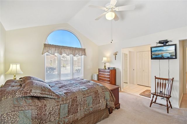 41 Margate Drive, Greece, NY 14616