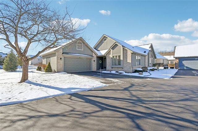 41 Margate Drive, Greece, NY 14616