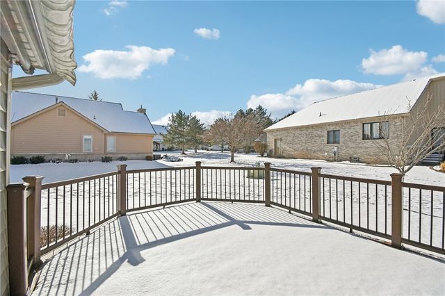 41 Margate Drive, Greece, NY 14616