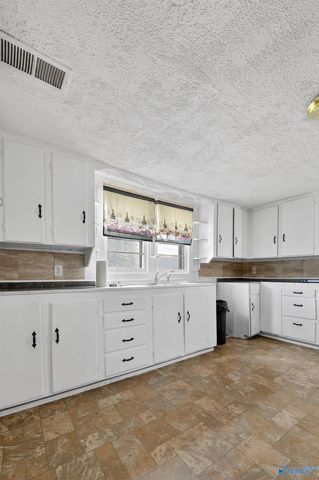 3381 Alabama Highway 77, Southside, AL 35907