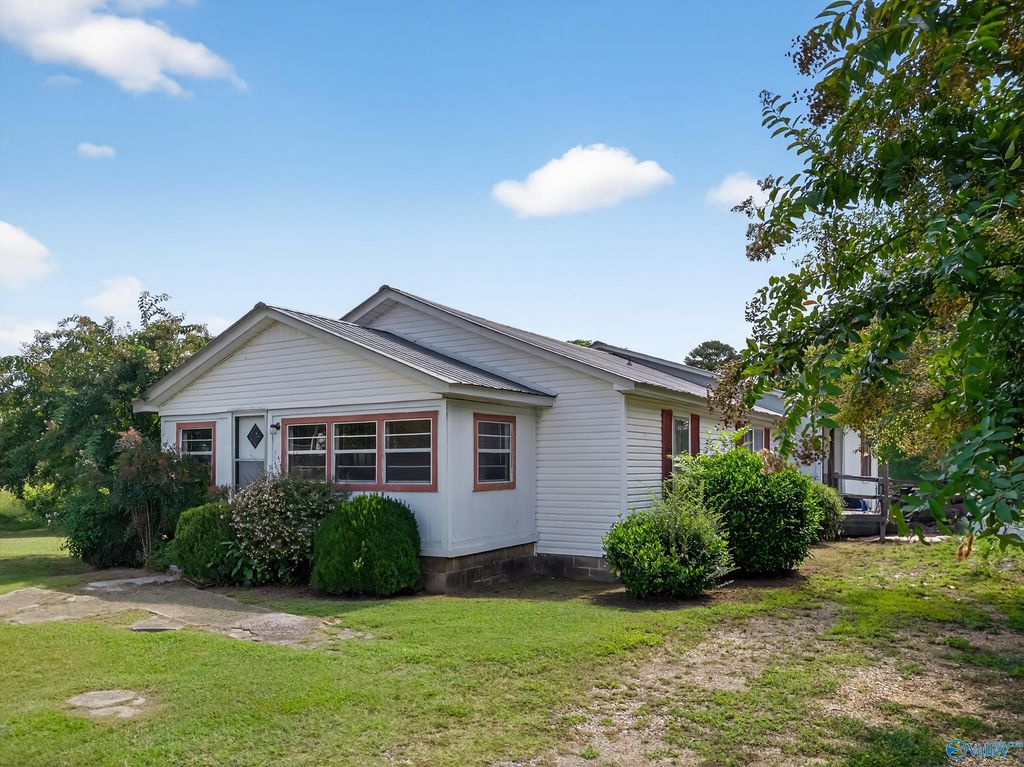 3381 Alabama Highway 77, Southside, AL 35907