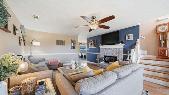 97 PEGGY ANNE LN, Munford, TN 38058